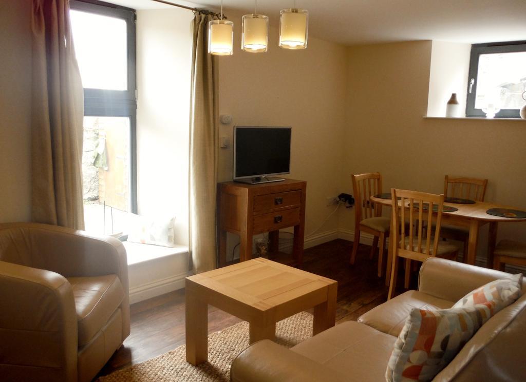 Old Templars Cottage Spittal  Room photo